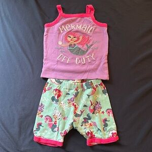 Mermaid 🧜‍♀️ print 2 piece pjs size 3t from Hatley